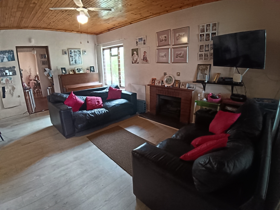 4 Bedroom Property for Sale in Belhar Western Cape